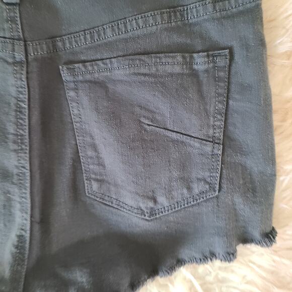 Talula Women Shorts Size 28 Cut Off High Rise Gray‎ Wash Jean Denim Western Boho - Picture 5 of 16